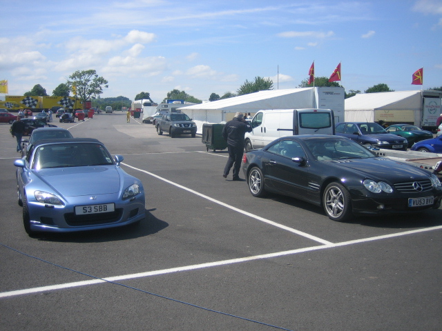 Oulton Park evo trackday pictures