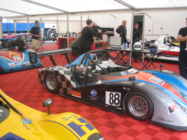 Oulton Park evo trackday pictures