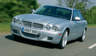 Jaguar XJR