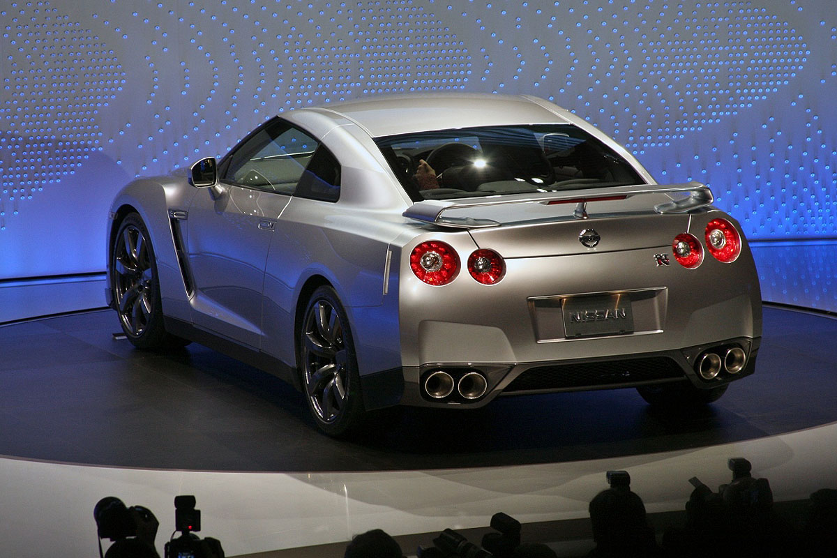 Nissan GT-R