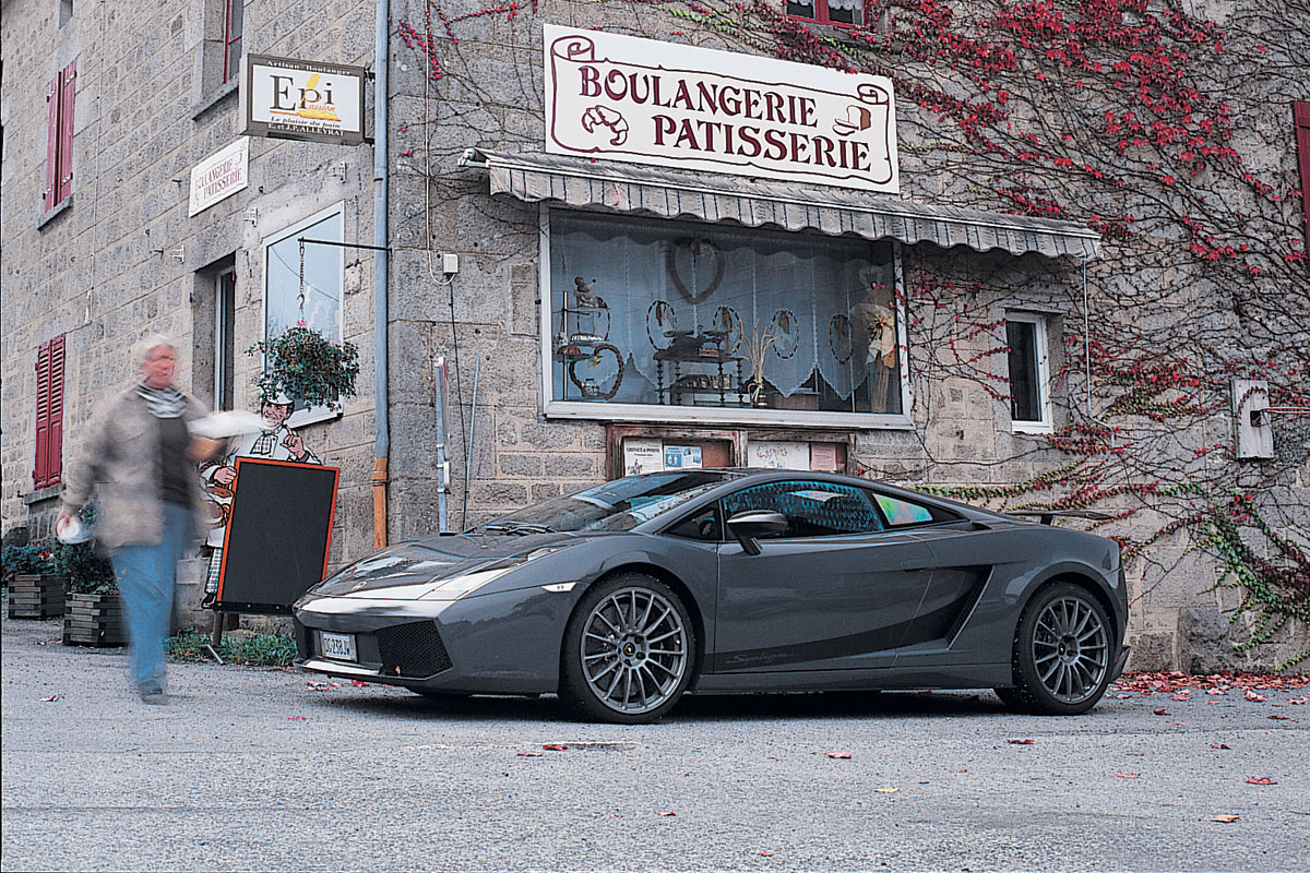 Lamborghini Superleggera