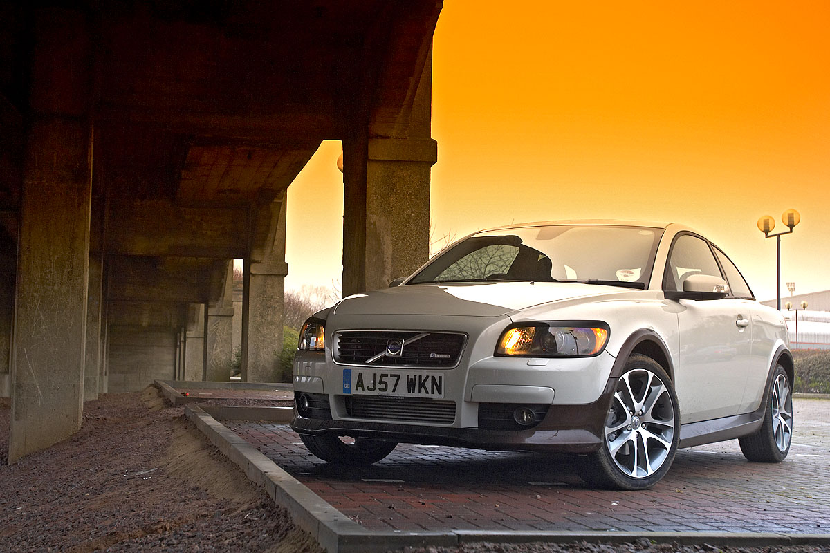Volvo C30 T5