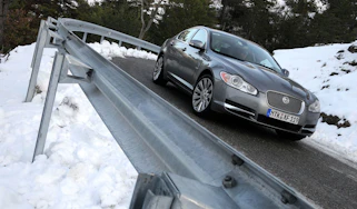 Jaguar XF 2.7D