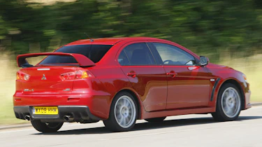 Mitsubishi Evo X FQ-300 SST