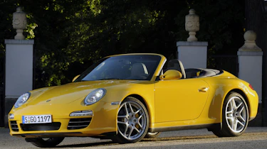 Porsche 911 Carrera 4 Cabriolet