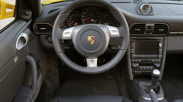 Porsche 911 Carrera 4 Cabriolet