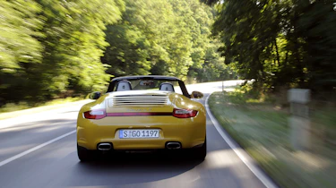 Porsche 911 Carrera 4 Cabriolet