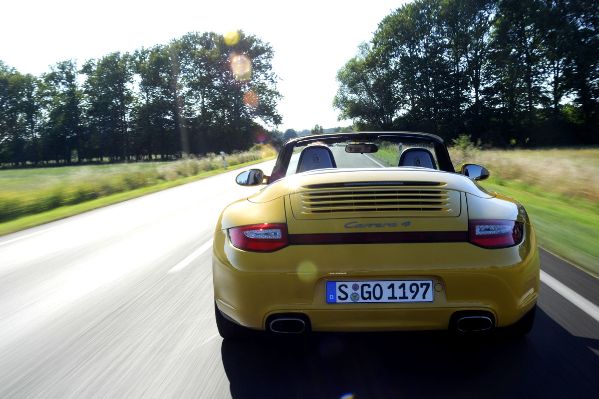 Porsche 911 Carrera 4 Cabriolet