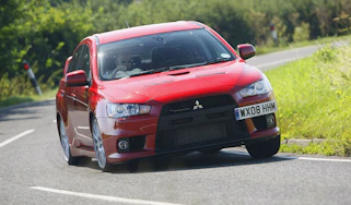 Mitsubishi Evo X FQ-300 SST
