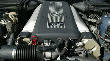 Alpina B10
