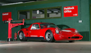 Chevron B8