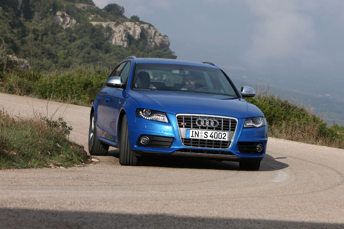 Audi S4