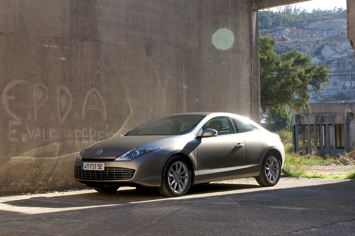 Renault Laguna Coupe