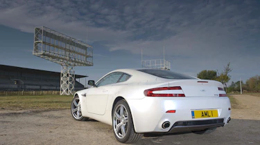 Aston Martin V8 Vantage 4.7