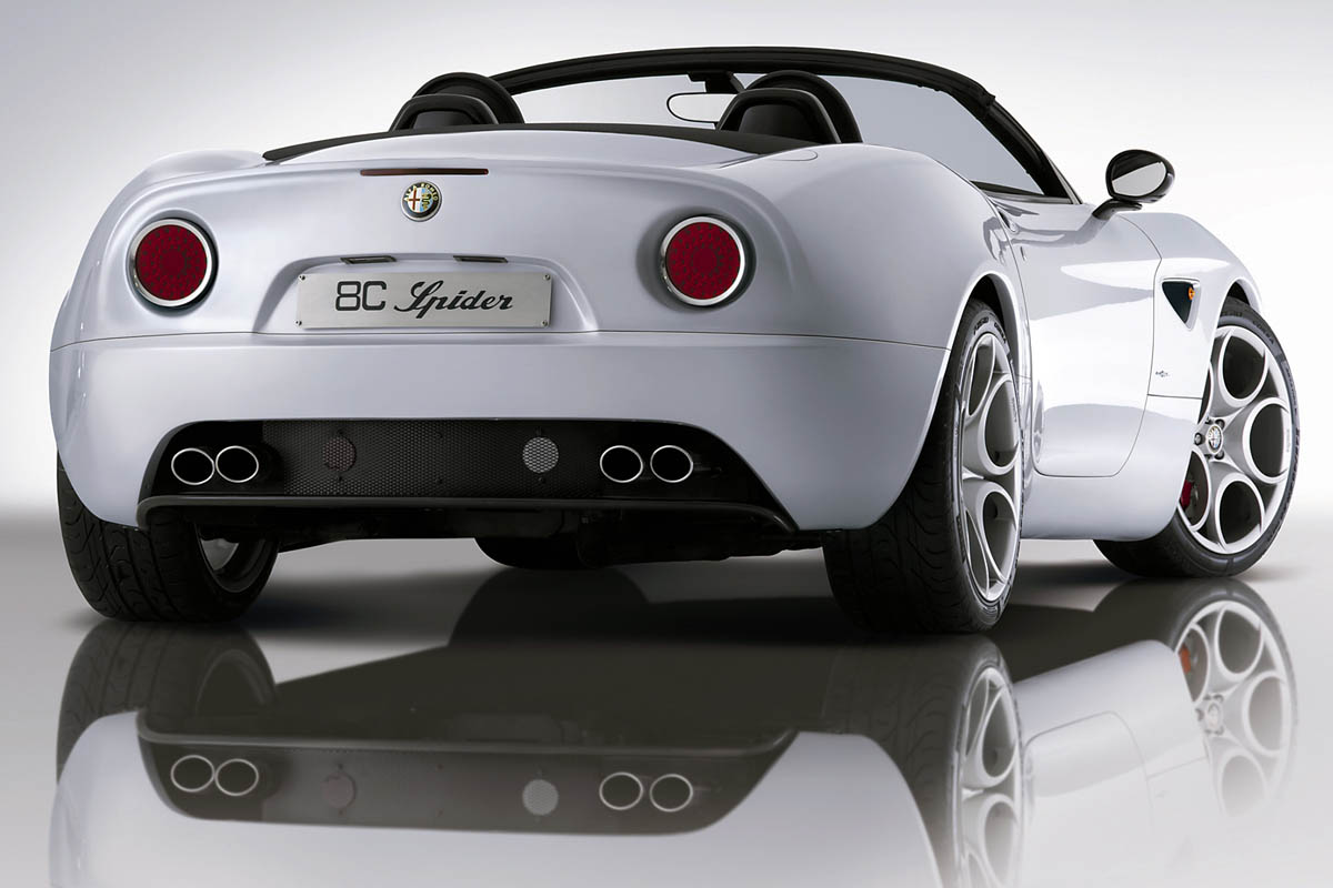 Alfa Romeo 8C Spider
