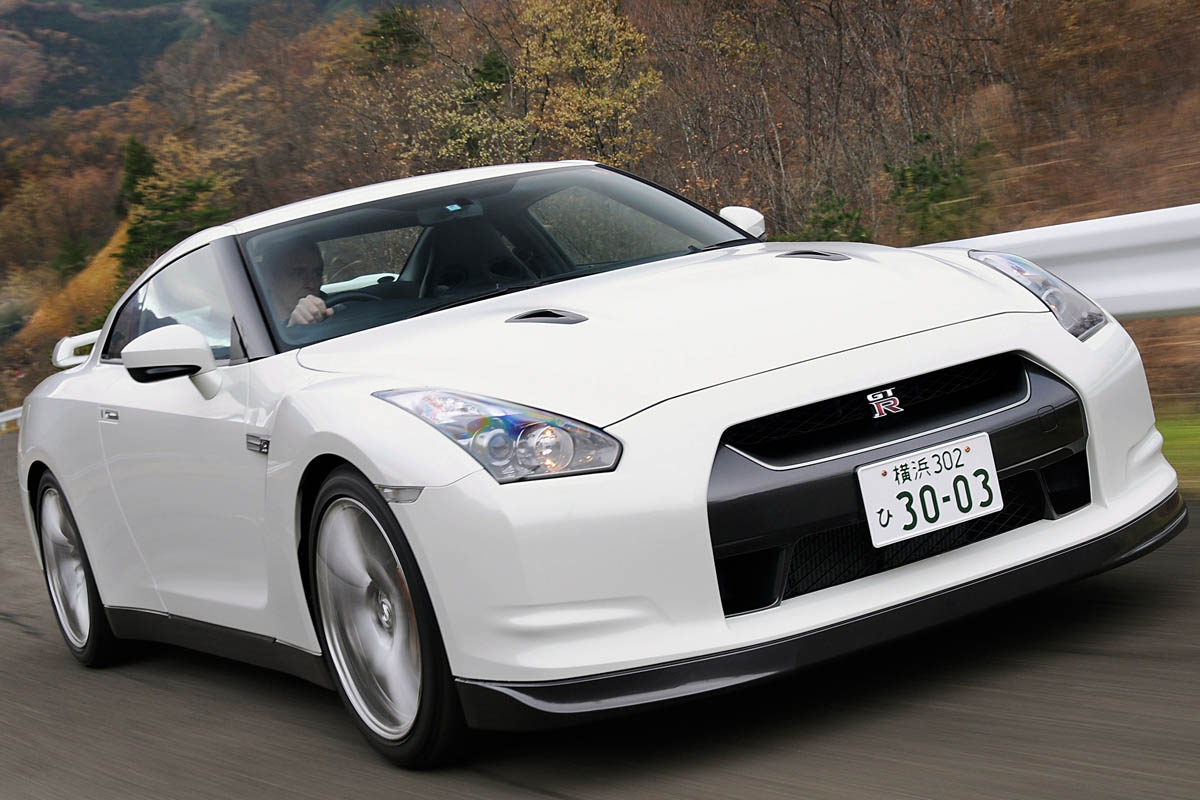 Nissan GT-R