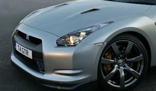 Nissan GT-R