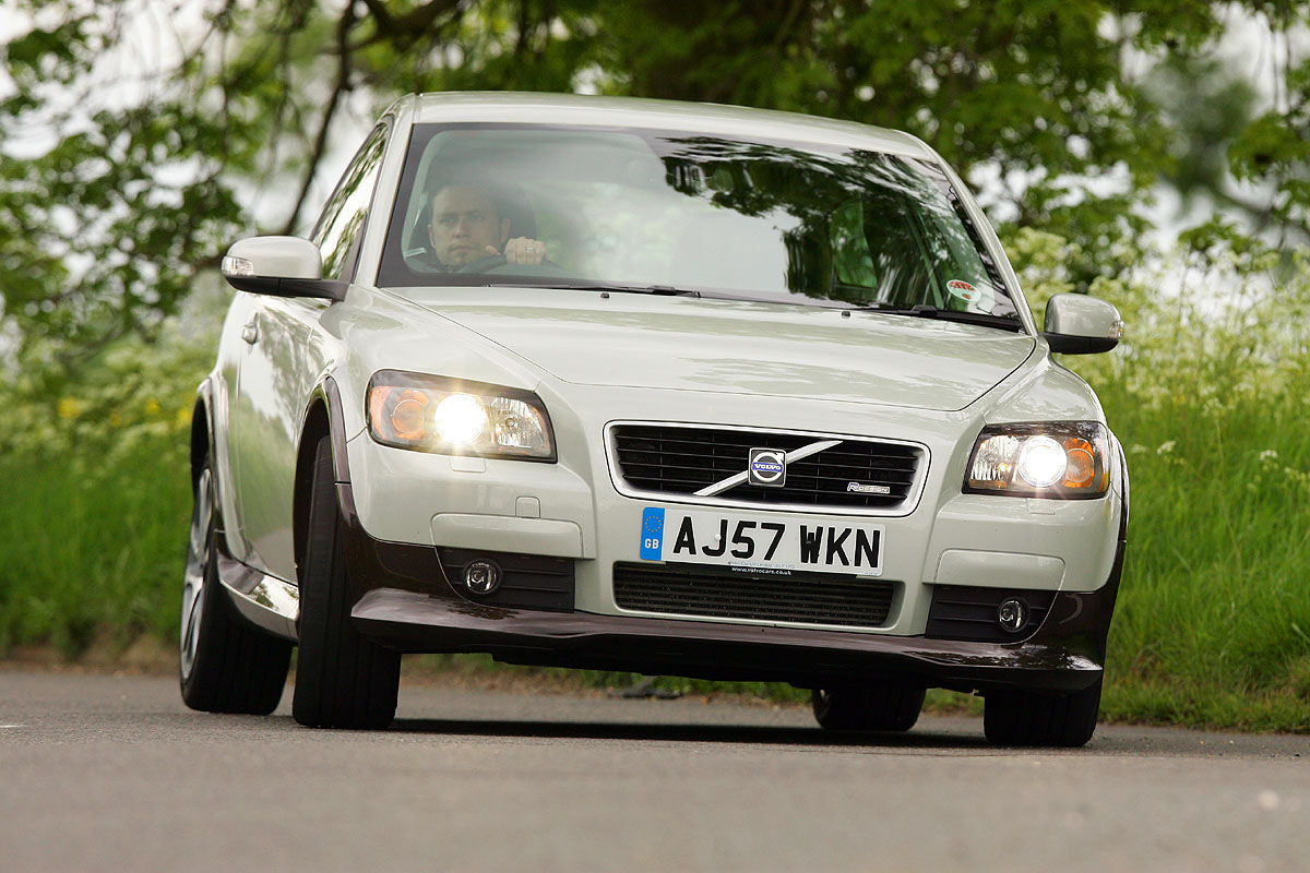 Volvo C30 T5