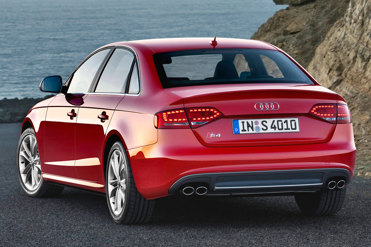 Audi S4
