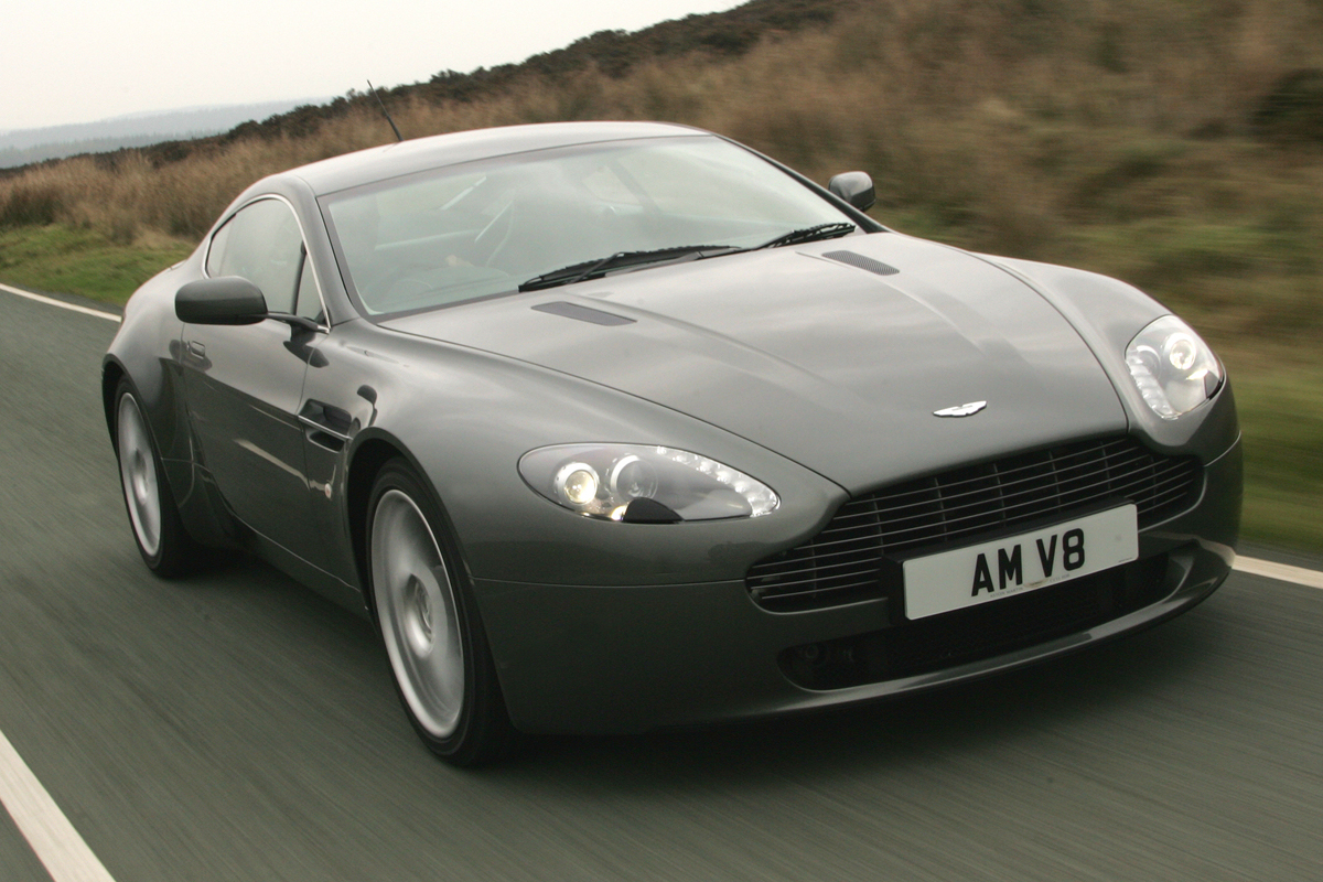 Aston Martin V8 Vantage
