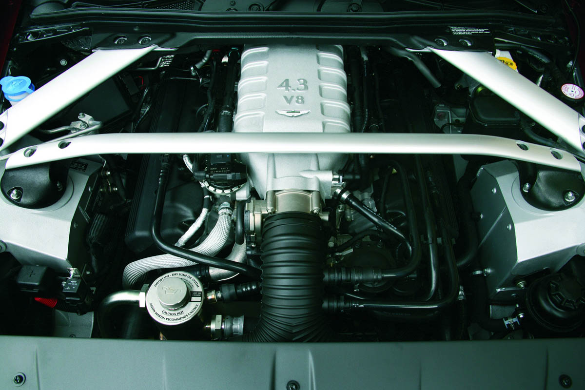 Aston Martin V8 Vantage