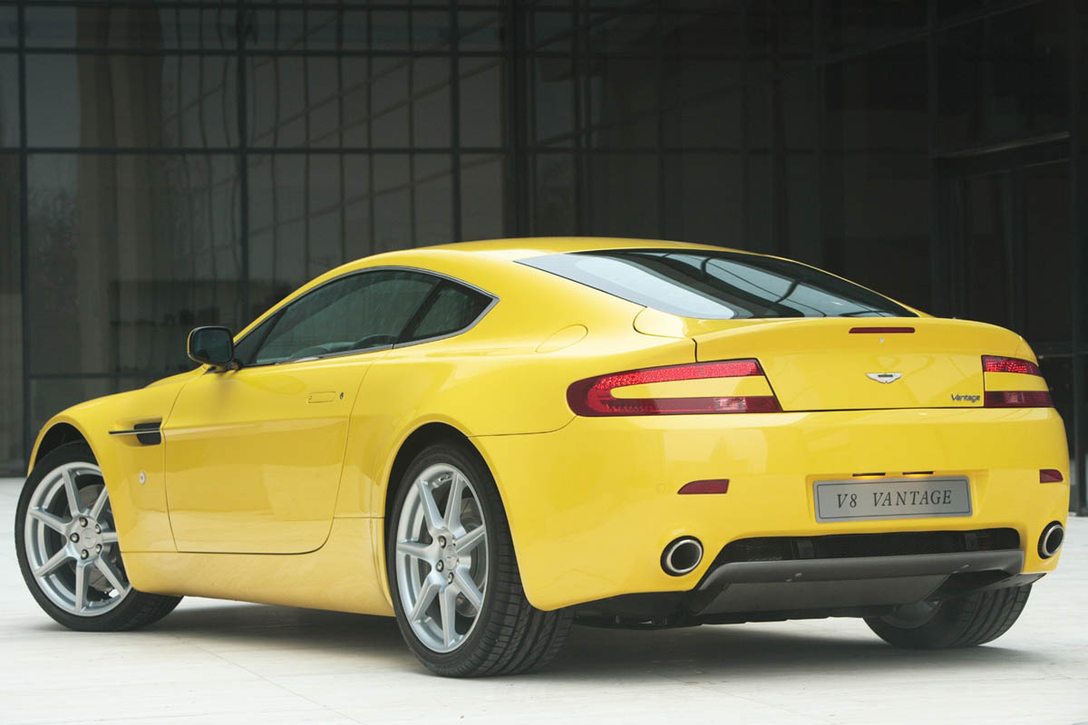 Aston Martin V8 Vantage