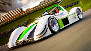 Radical SR8