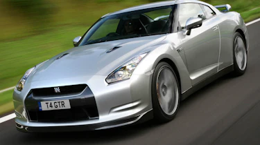 Nissan GT-R