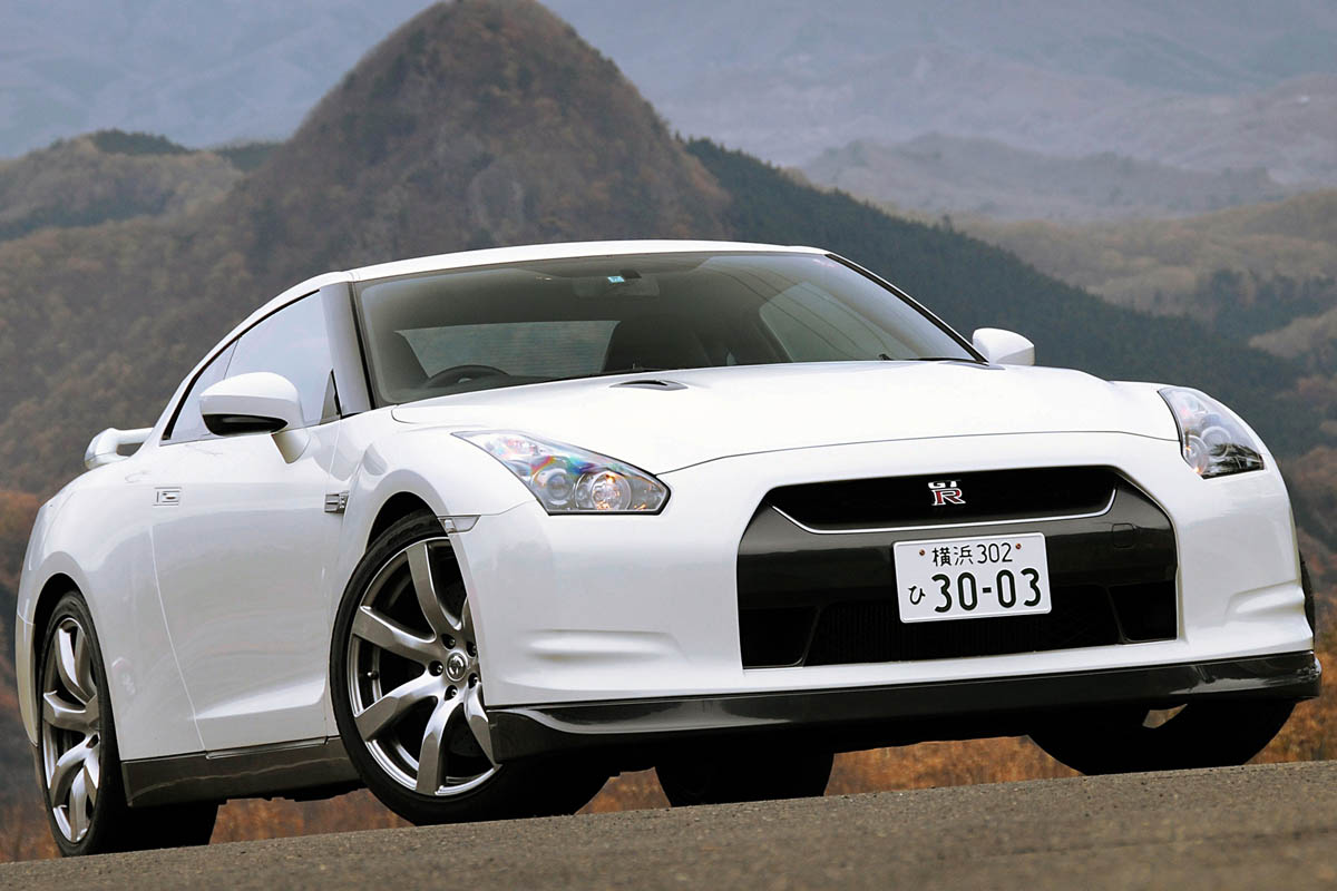Nissan GT-R