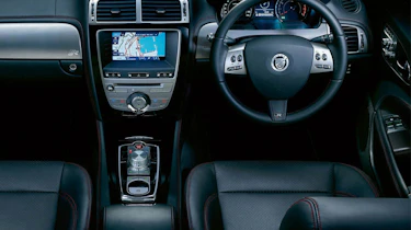 Jaguar XKR