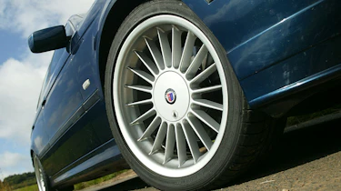 Alpina B10