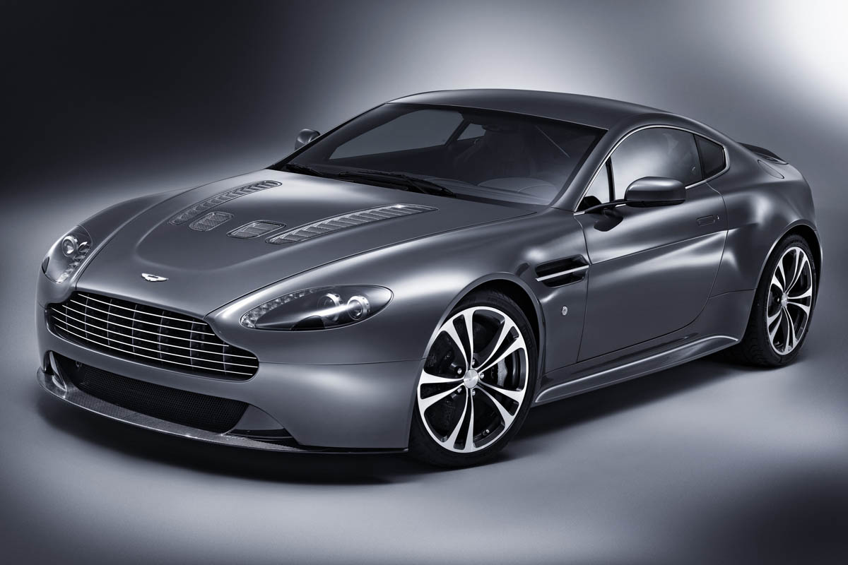 Aston Martin V12 Vantage