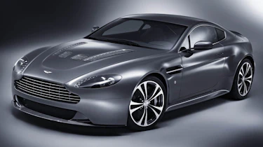 Aston Martin V12 Vantage