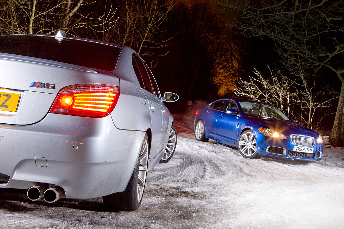 Jaguar XFR v BMW M5