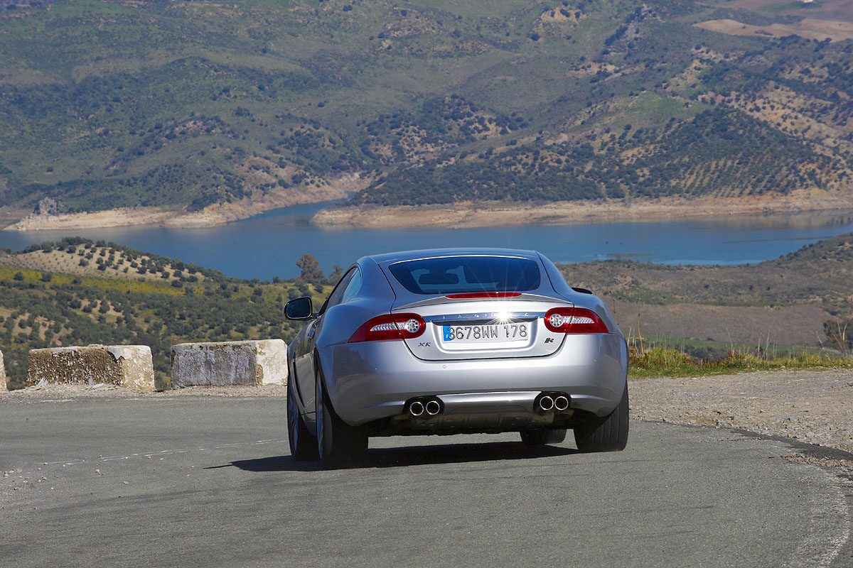 Jaguar XKR