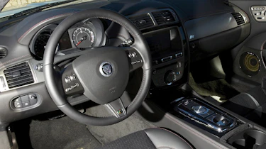 Jaguar XKR dashboard