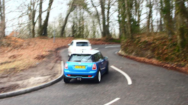 Abarth Esseesse v Mini Cooper S