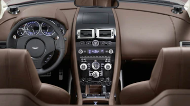 Aston Martin DBS Volante