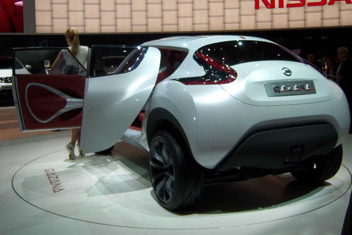 Nissan Qazana