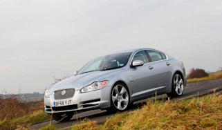 Jaguar XF SV8