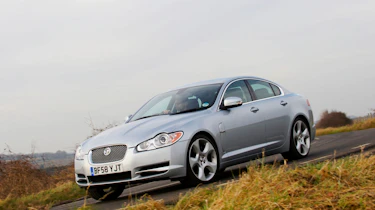 Jaguar XF SV8