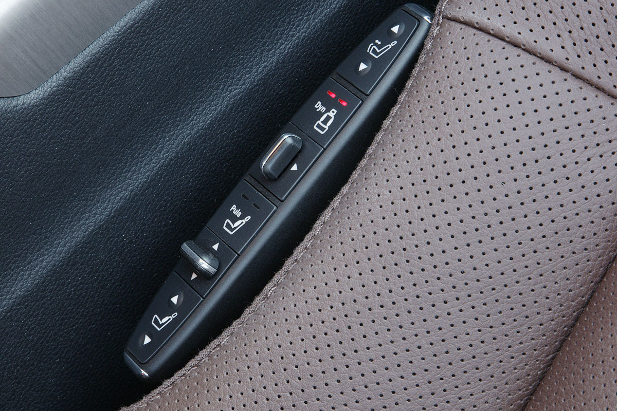 Mercedes-Benz E500 controls