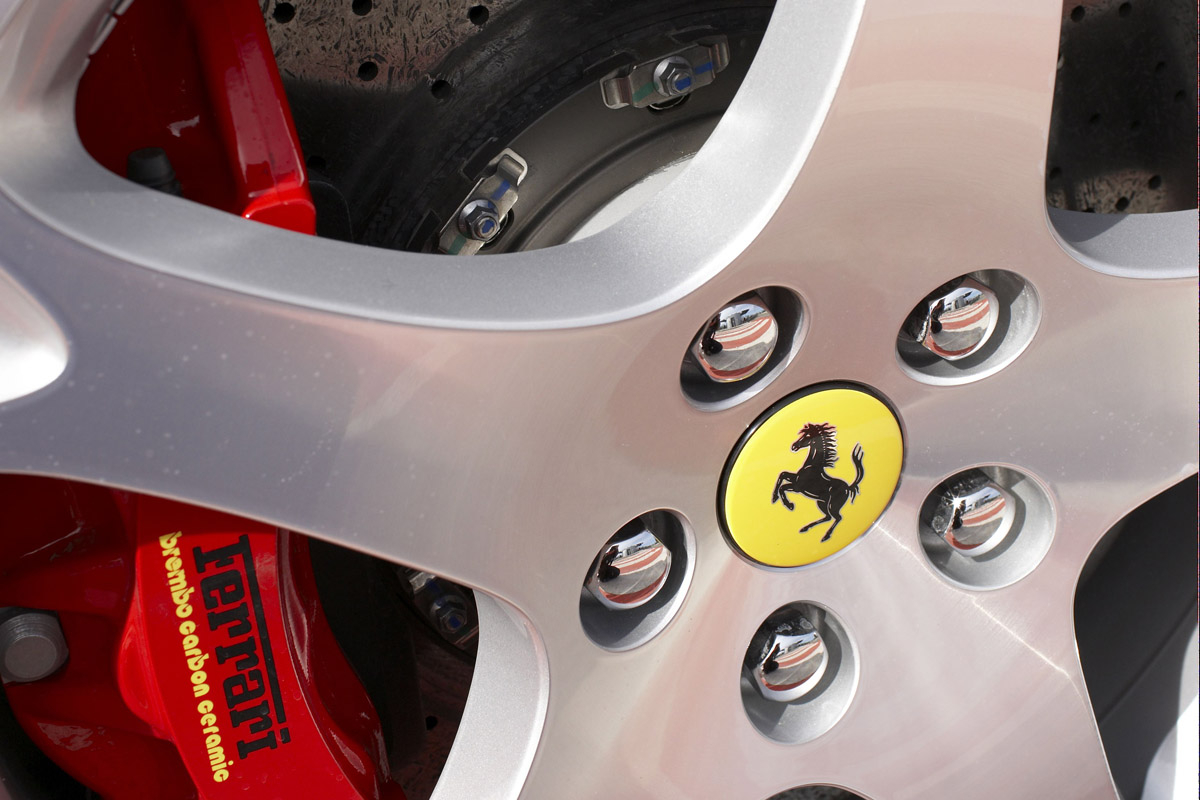 Ferrari California wheel