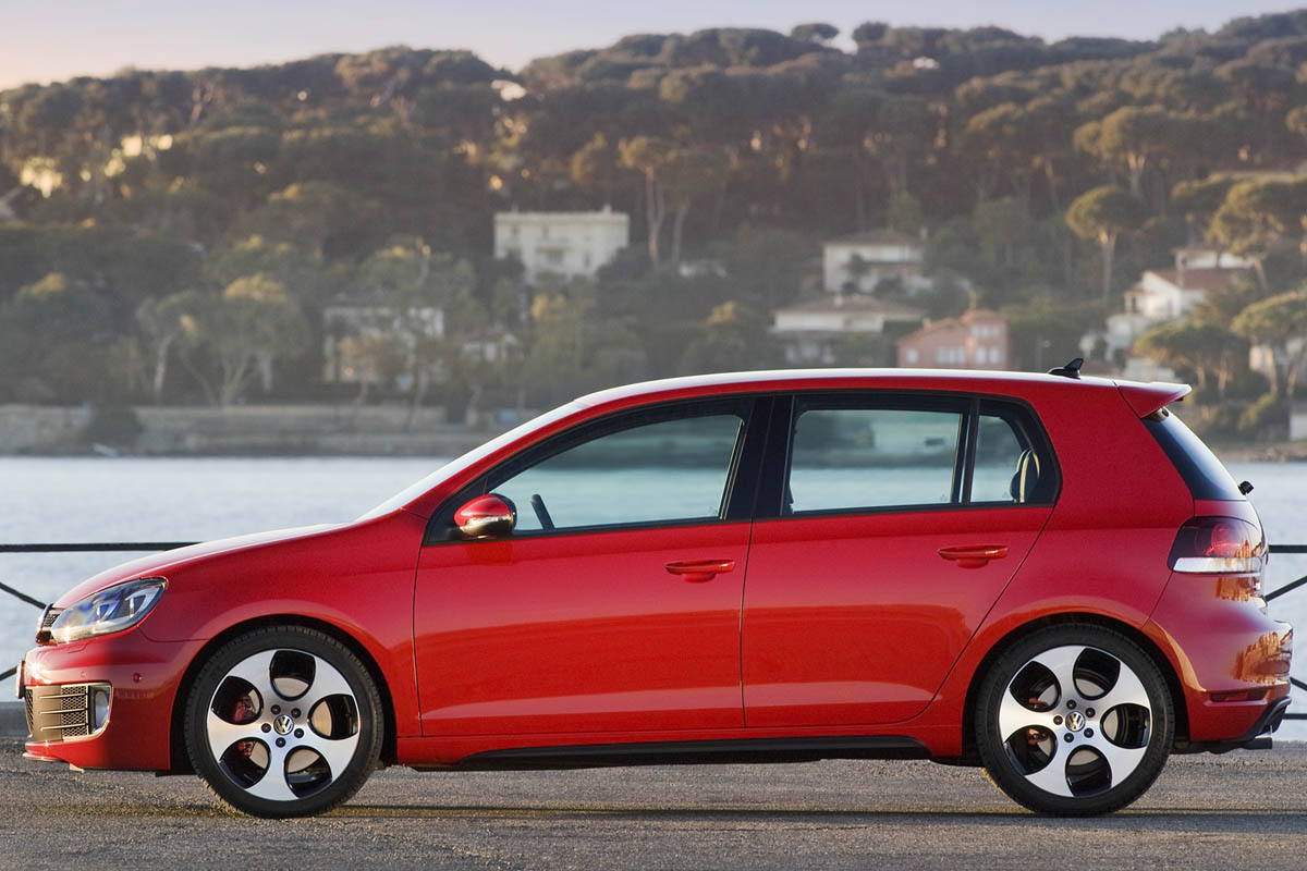 Volkswagen Golf GTI