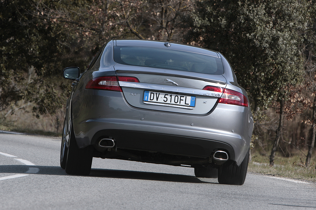 Jaguar XF V6 Diesel S