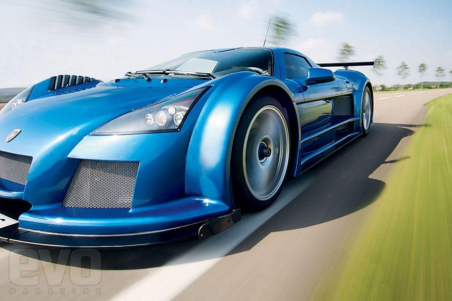 Gumpert Apollo S