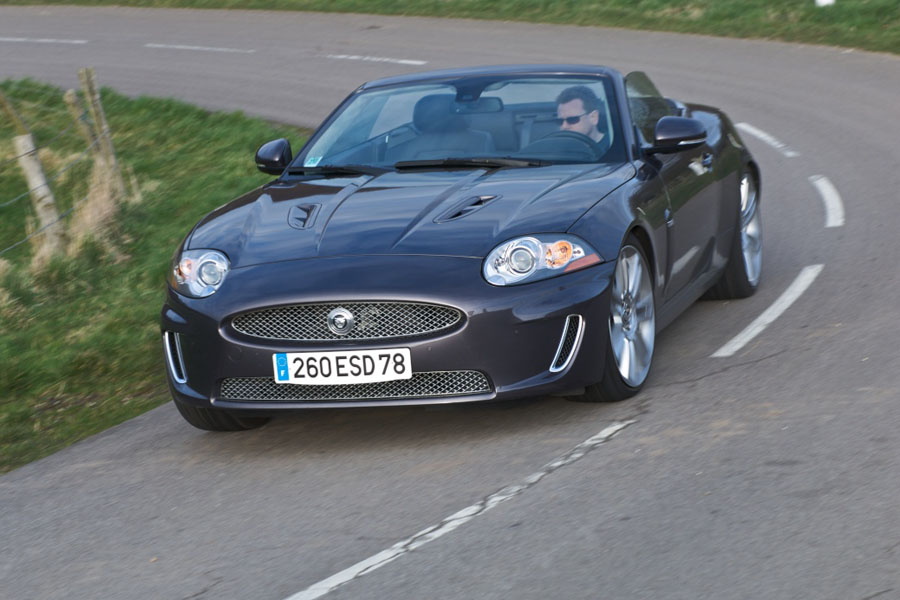 Jaguar XKR