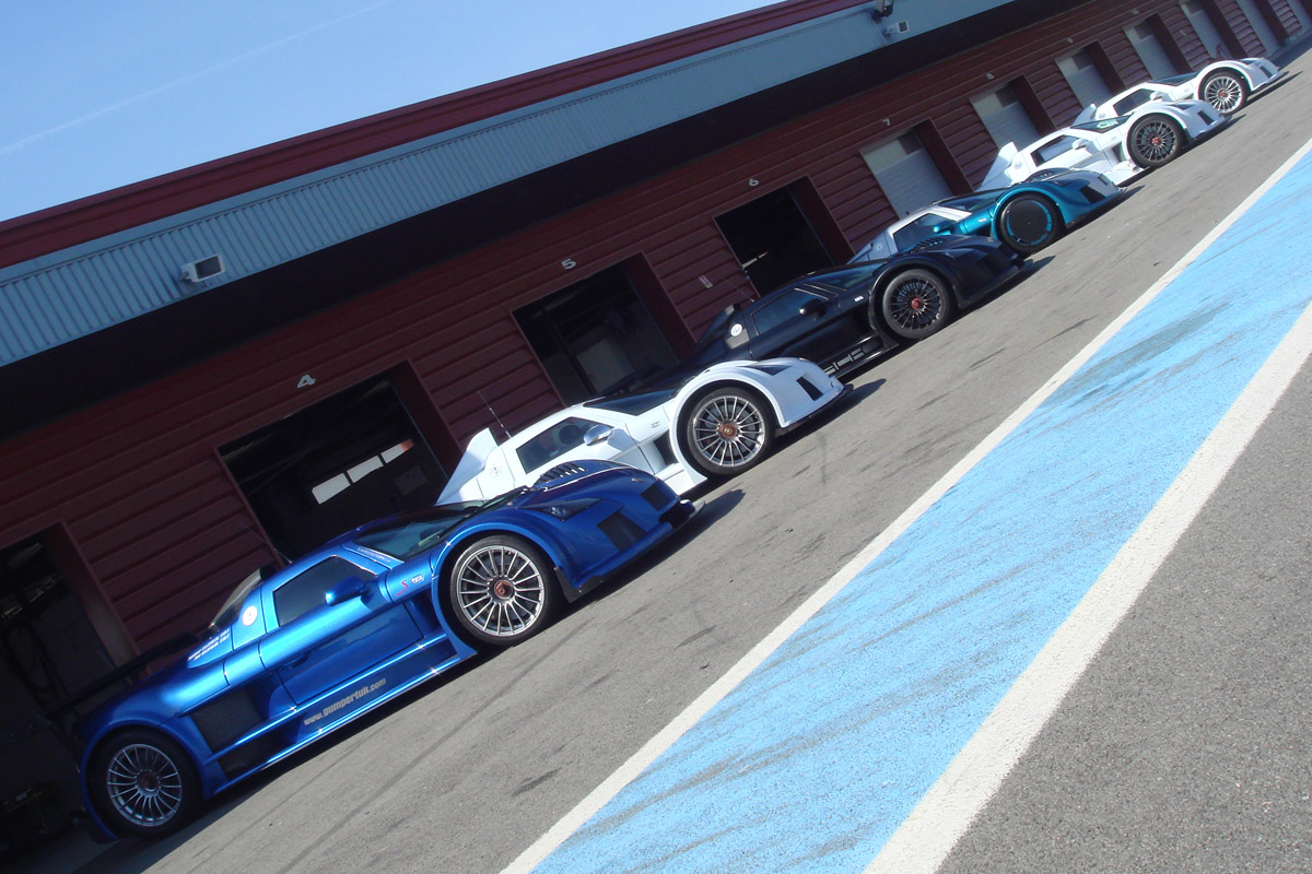 Gumpert Apollo