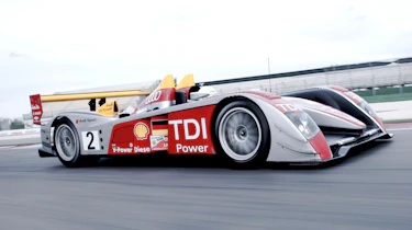 Audi R10 side on