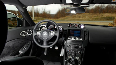 Nissan 370Z interior